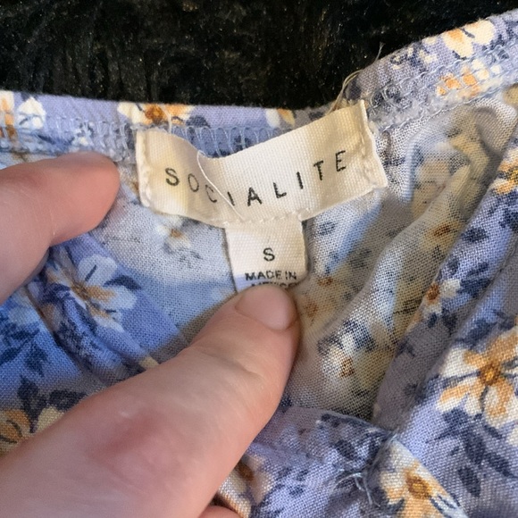 Women’s Socialite Romper - Picture 4 of 5